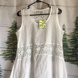 Castaways women’s lightweight cover up